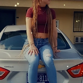 LUSCIOUS LINDSEY💋