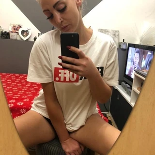ᑌᗰᗰᗩ 👣🍑