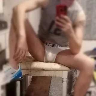 Lee
