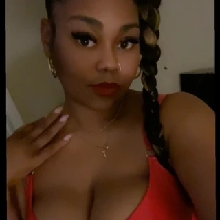 Dee💋