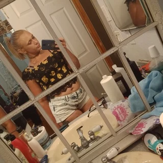 Leahbaby