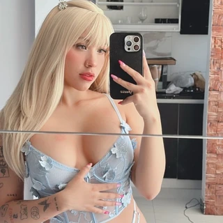 𝒱𝒶𝓁𝑒𝓃🍓🔥 VIDEOCALL •CUSTOM🍆💦