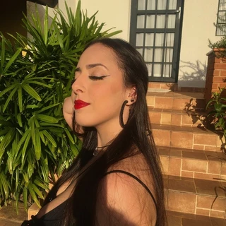 Val 🌹