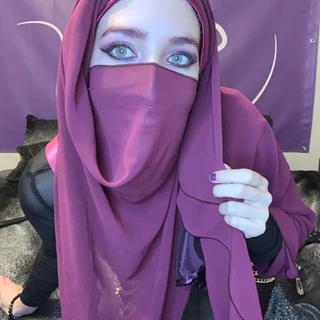 Malika Amira 💖 Muslim FinDomme ☪️