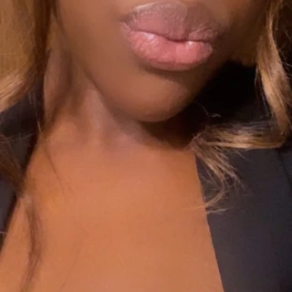Velvet 🌹