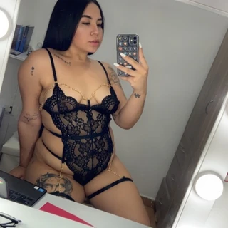 𝓒𝓾𝓼𝓽𝓸𝓶 𝓠𝓾𝓮𝓮𝓷 👸 𝒱𝑒𝓇𝑜❤️