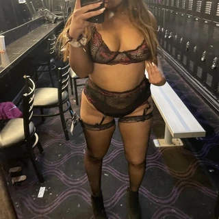 Miss V 🖤