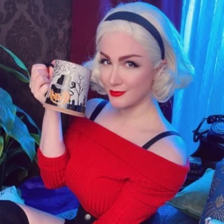 Veronica Dax 👽 FREE COSPLAY PAGE