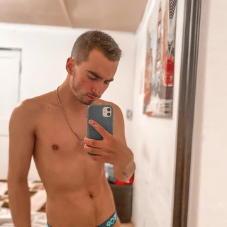 Víctor Bustamante