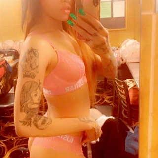 Via B 🥰😜💥