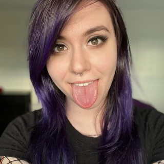 Violet Venom 🖤☠️🖤