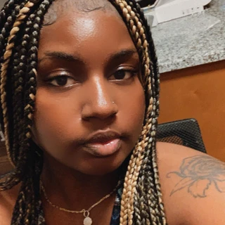 Chocolate goddess 👅