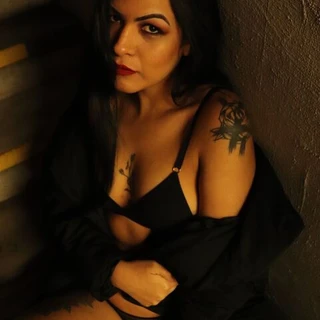 V.