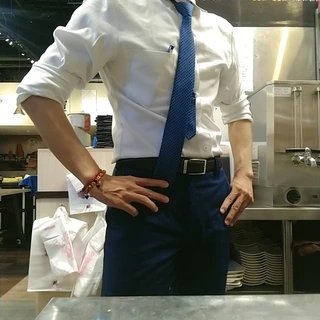 西裝健身TOP主