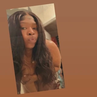 Juicy 🥵 💦