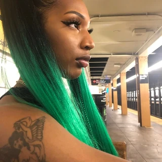 C💋