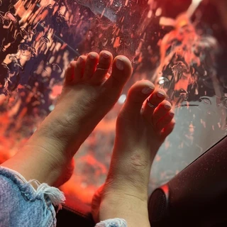 WifeySexyyyyFeet 👣