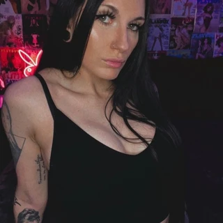 Abbey Elise 🖤