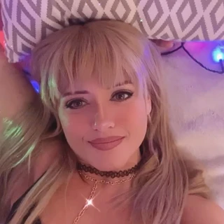 Auri Jane