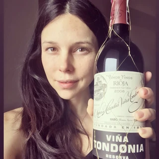 Wine Plush