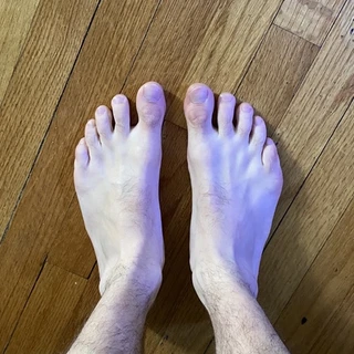 Feet 🦶 👣