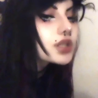 ₭ł₮₮Ɏ ₲ØⱤɆ