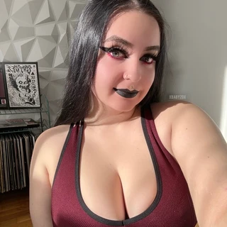 Zoë🐾🌸🎮 (NO PPV)