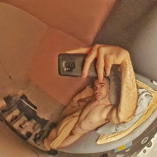 XL D Enby