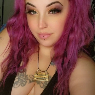 ¢ลเ†ℓýи 💕🍑 booty queen