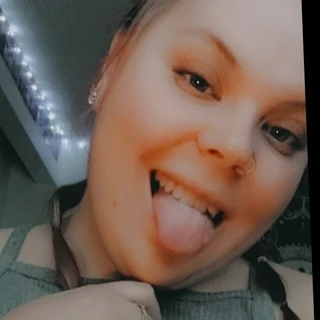 XoKayleigh 🍒🍑