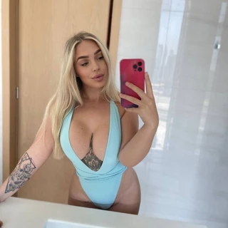 Becca Marie 😍