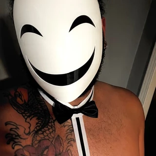 XxxMaskedguy