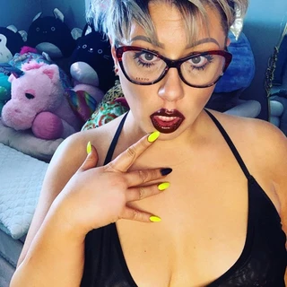 Elvyra💋