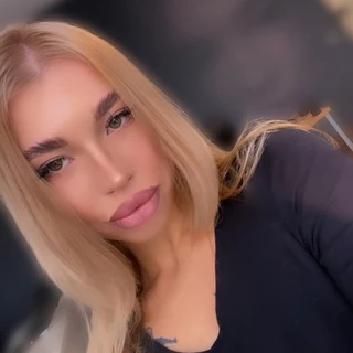 Cloe Bratz💅🏽🛍️
