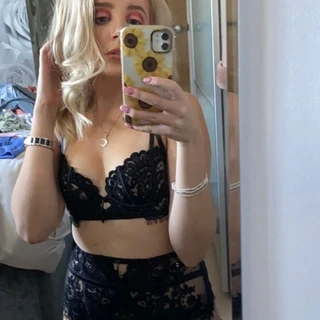 Ellie