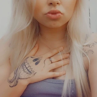 YourBlondeSecret🤫