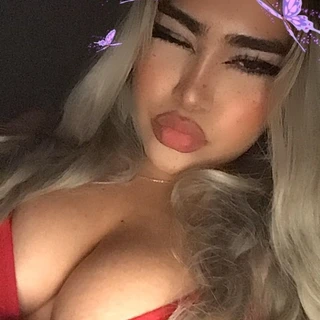 Maru Bolaños