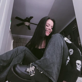 𝐊𝐚𝐭 𝐐𝐮𝐢𝐧𝐧