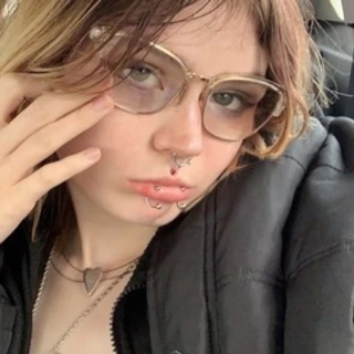 ash <3