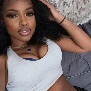 Spoiled Zee🤤