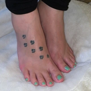 Zen Toes 👣👠🧦🍯💋🐾
