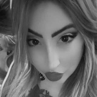 Zoe Demonique