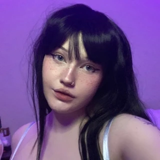 Zoey Jade Fox